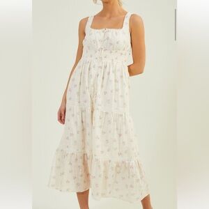 Beautiful floral midi dress! Never worn! Out of stock online!